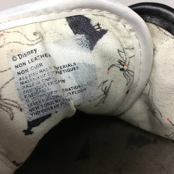 Ground Up Disney Tim Burton The Nightmare Before Christmas Sneakers 7 Quilted - Picture 6 of 9